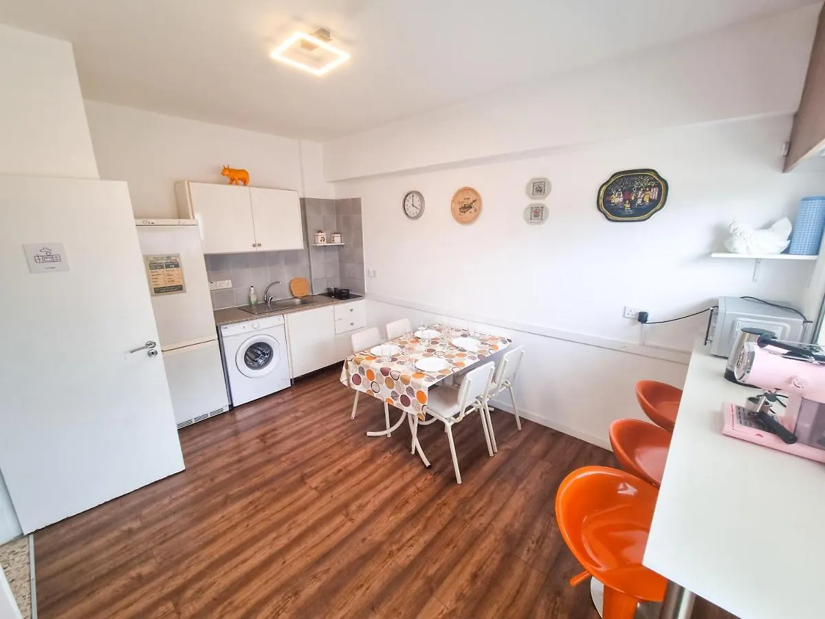 Apartament Larnaca Garden Rooms Cypr