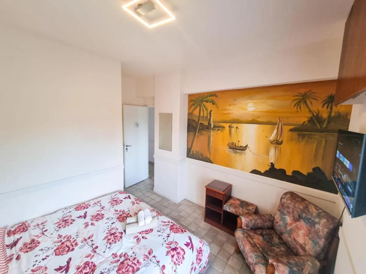 Larnaca Garden Rooms 0*,  Cypr